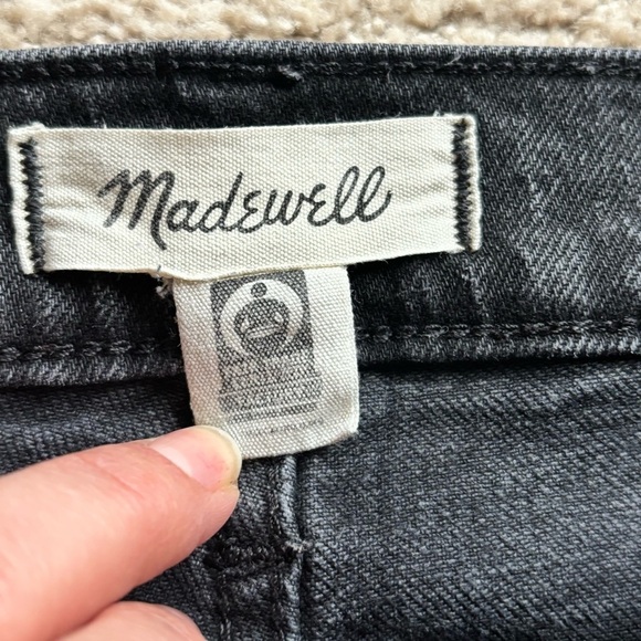 Madewell Women’s Black Jean - size 29​ - Picture 4 of 8
